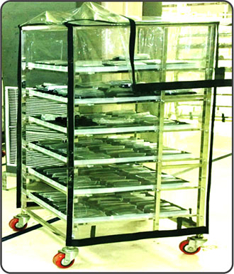 HDPE TREY TYPE TROLLEY 